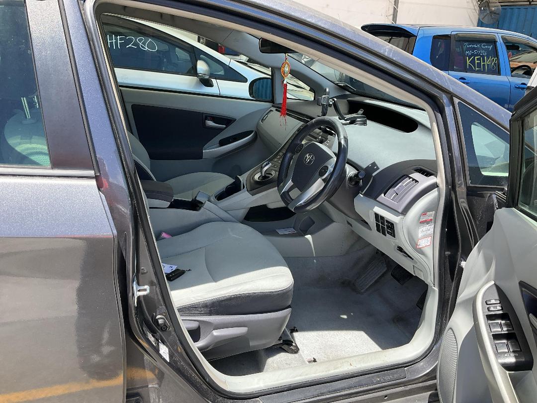 Photo '24' of Toyota Prius Photo '24' of Toyota Prius