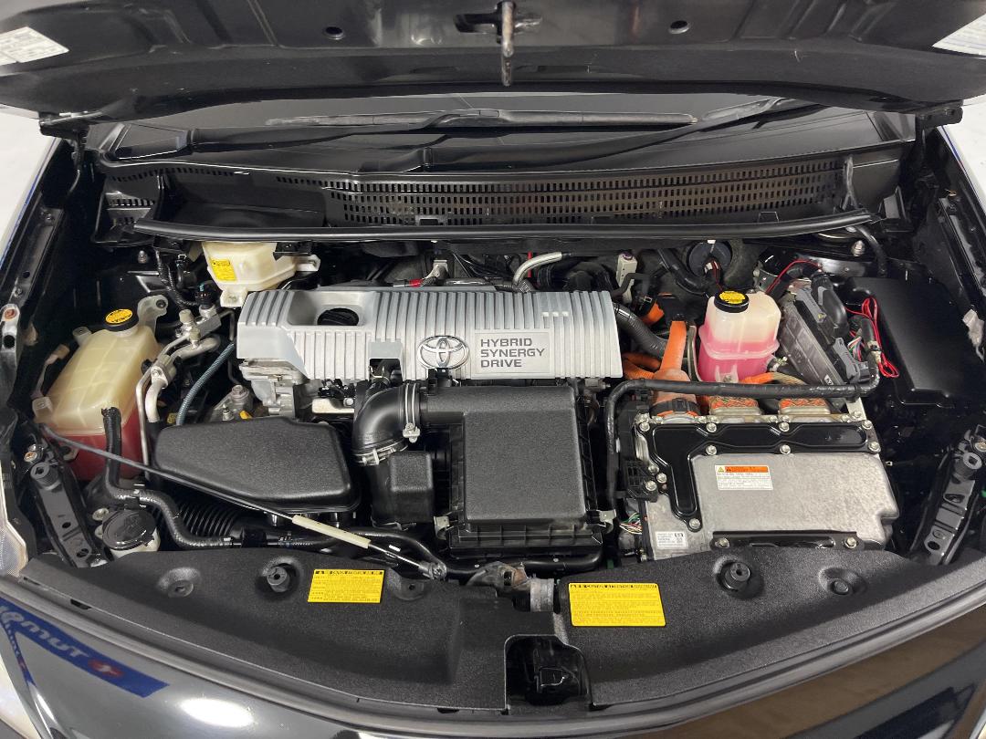 Photo '13' of Toyota Prius Photo '13' of Toyota Prius