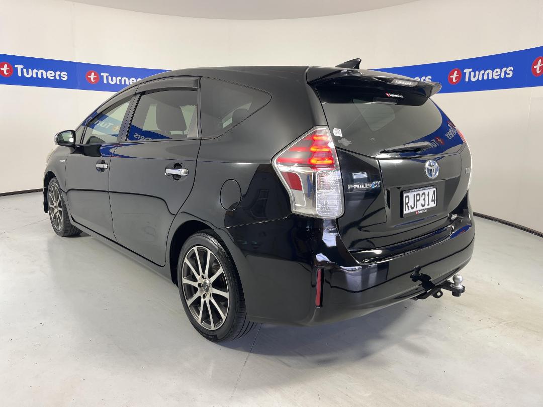 Photo '5' of Toyota Prius Photo '5' of Toyota Prius