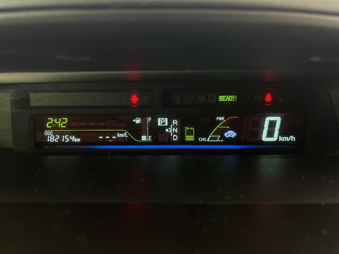 Photo '21' of Toyota Prius Photo '21' of Toyota Prius