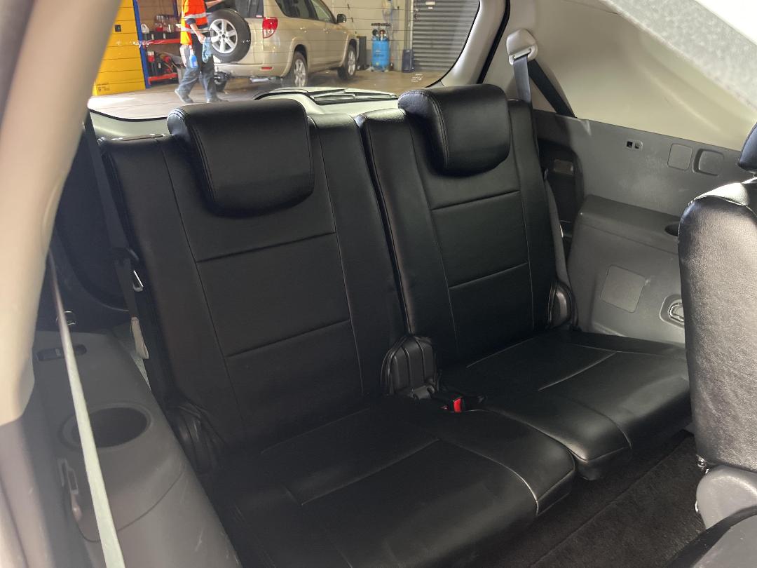 Photo '20' of Toyota Prius Photo '20' of Toyota Prius