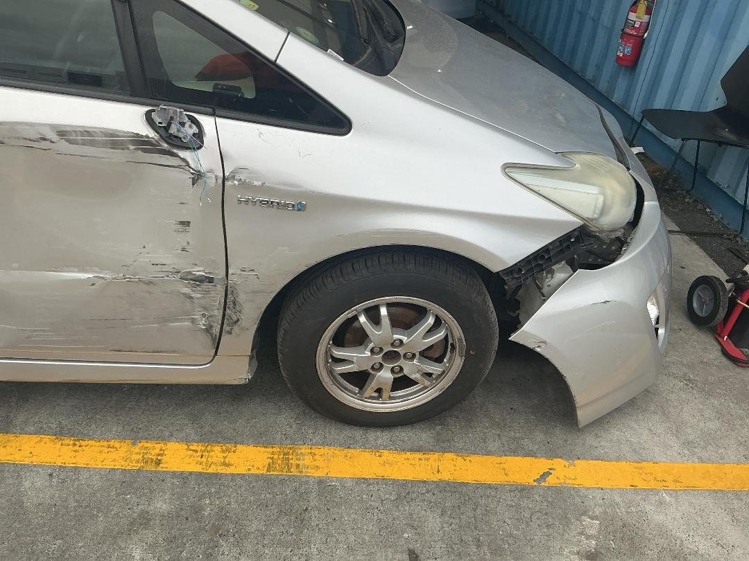 Photo '2' of Toyota Prius Photo '2' of Toyota Prius