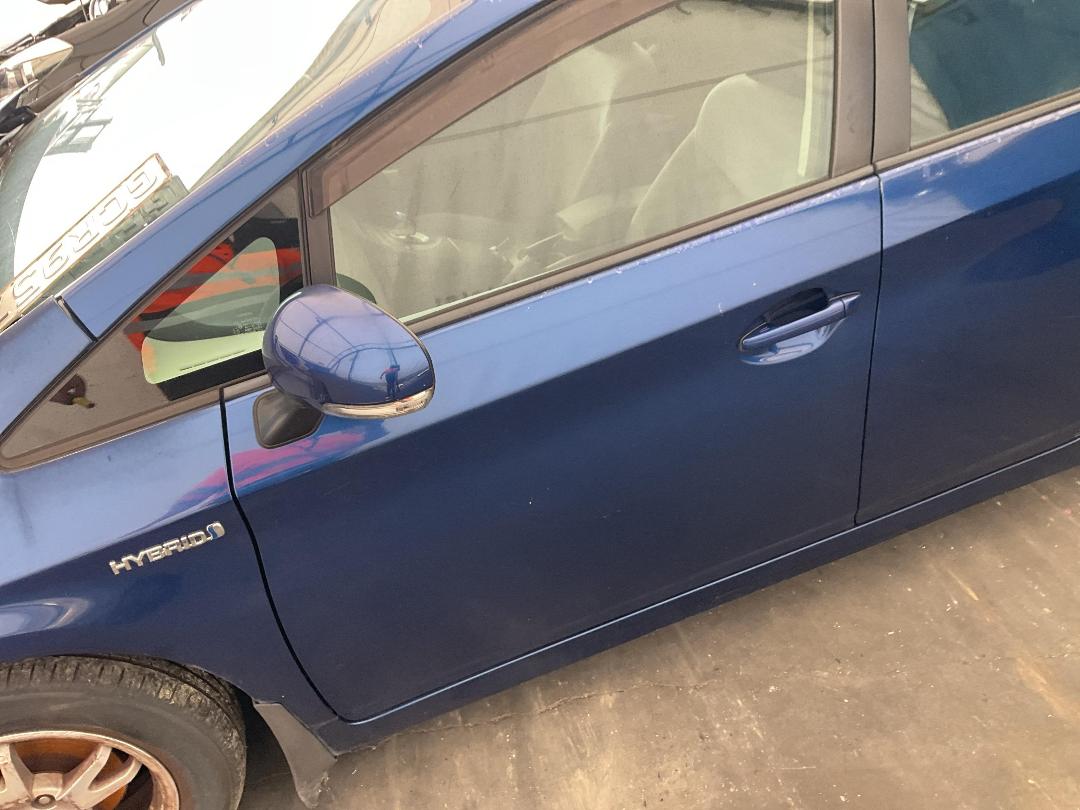 Photo '8' of Toyota Prius