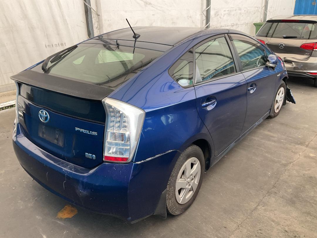 Photo '12' of Toyota Prius