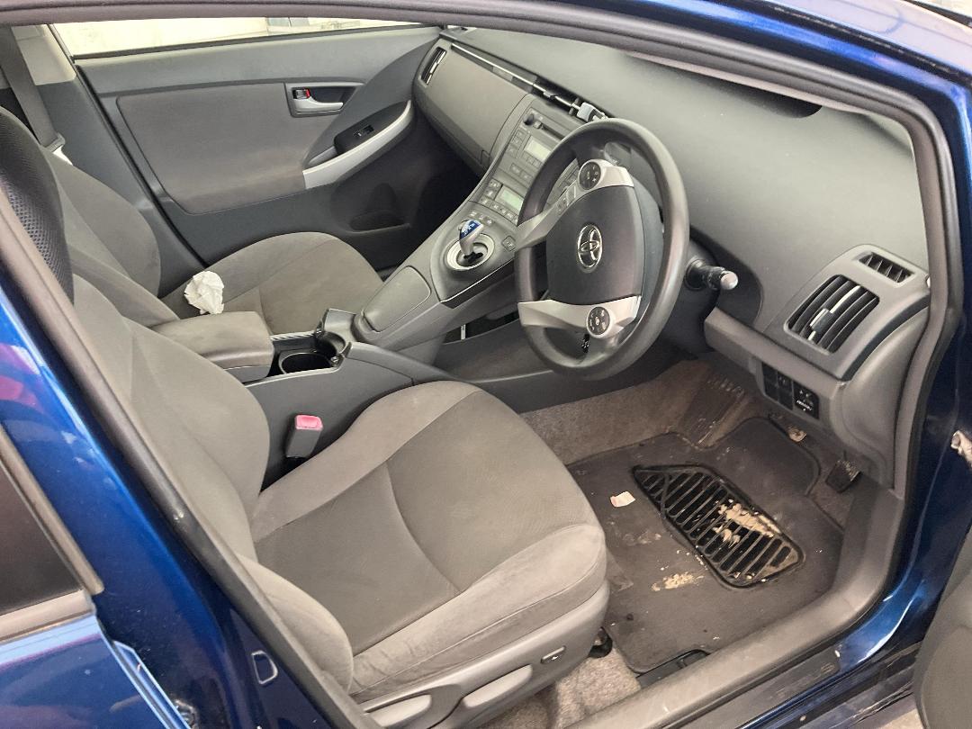 Photo '18' of Toyota Prius