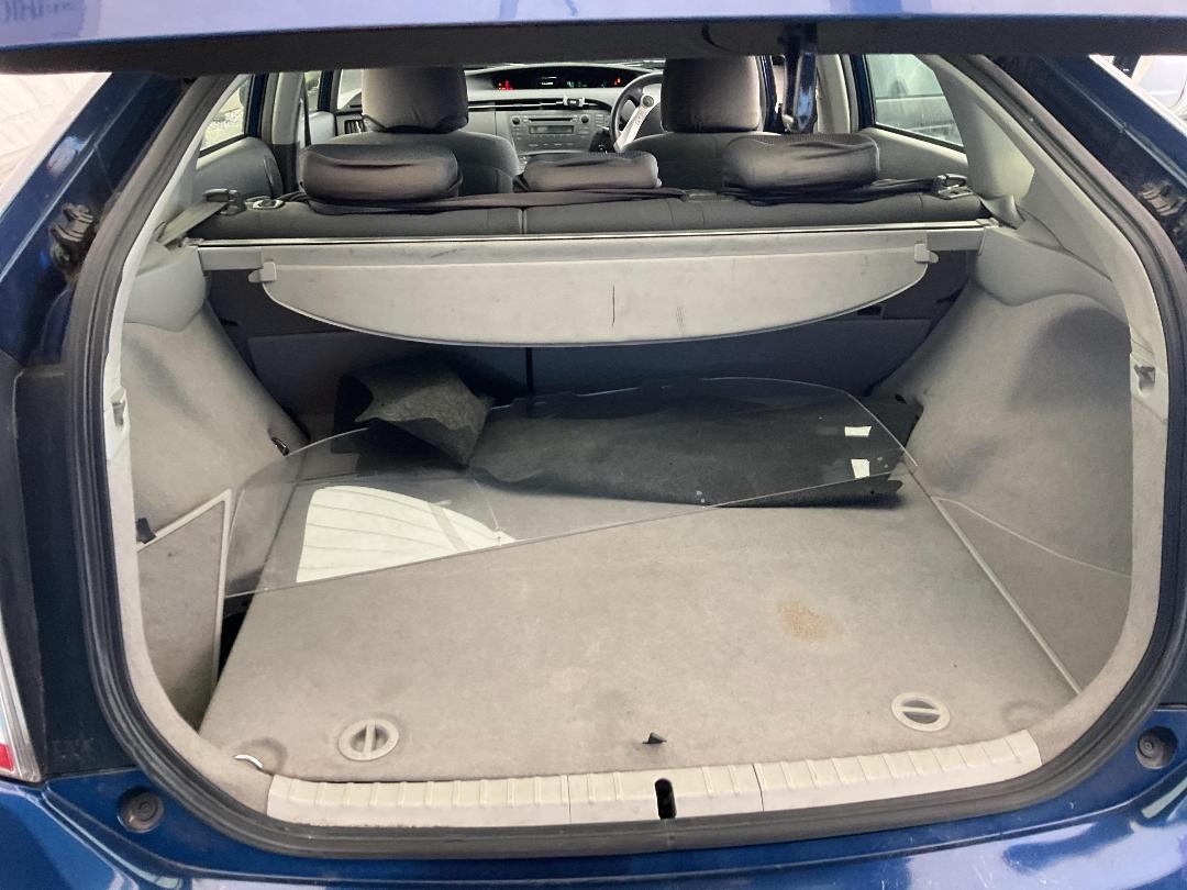 Photo '21' of Toyota Prius