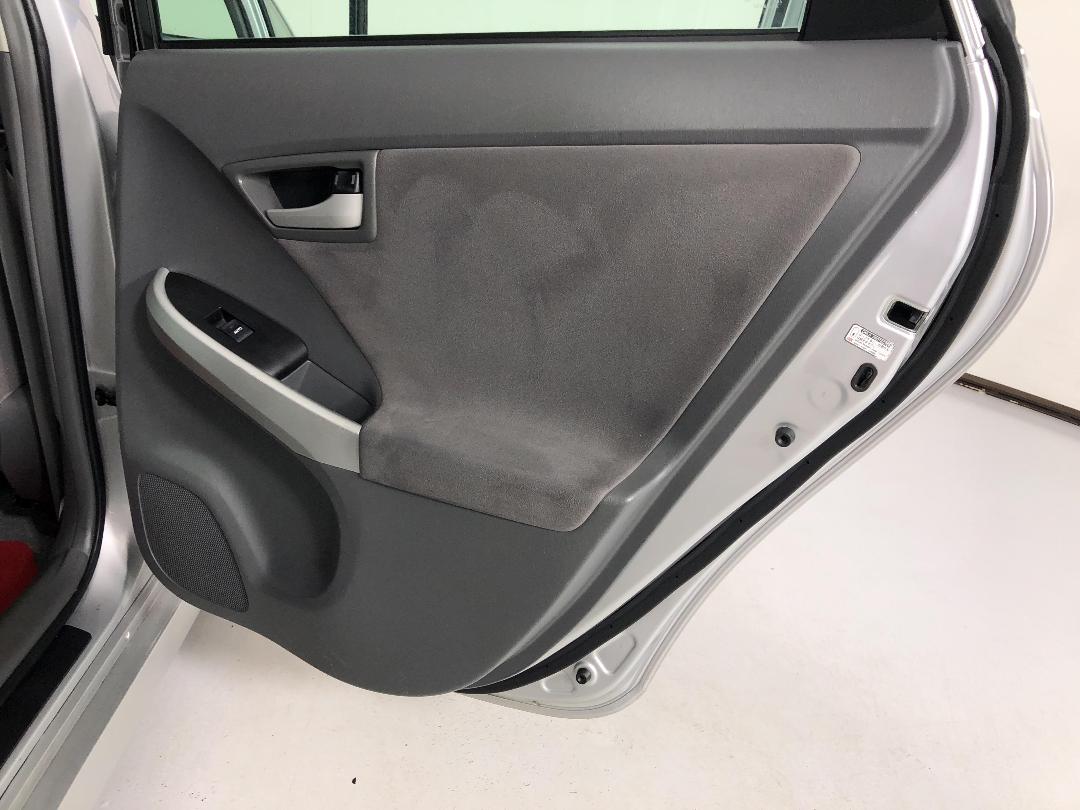 Photo '19' of Toyota Prius