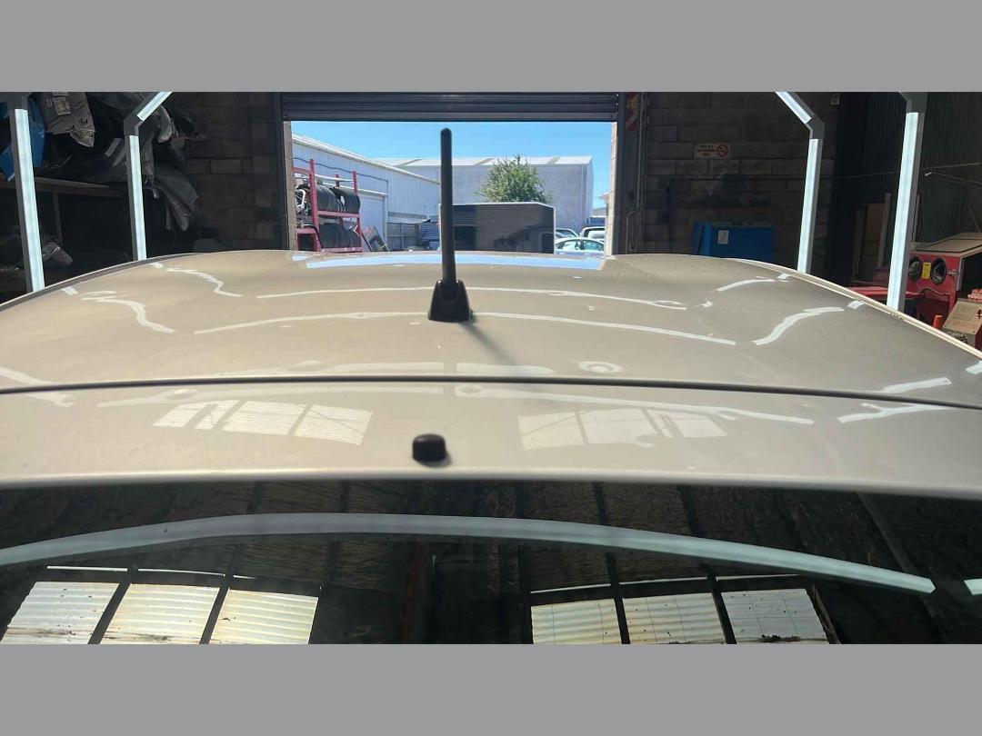 Photo '11' of Toyota Prius