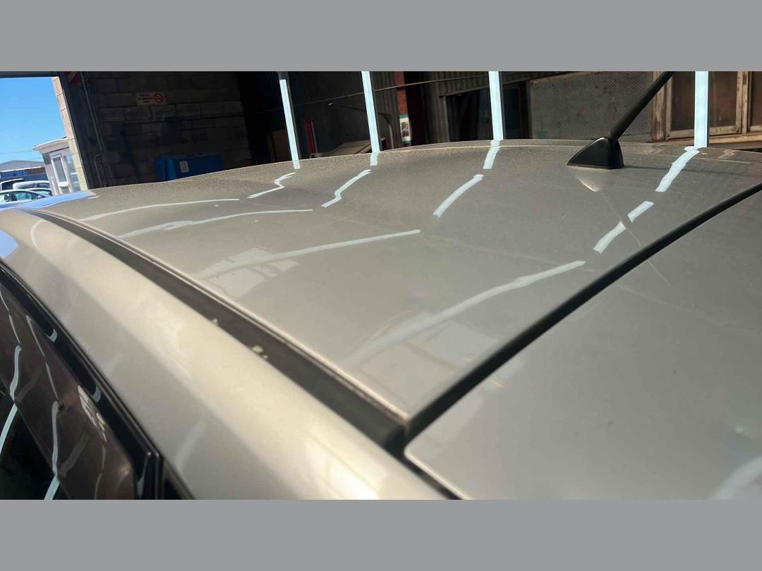 Photo '15' of Toyota Prius