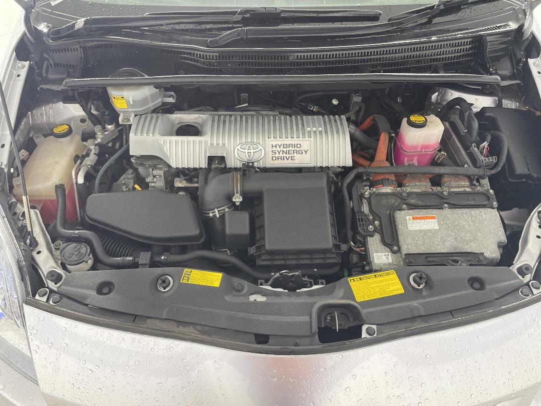 Photo '13' of Toyota Prius Photo '13' of Toyota Prius