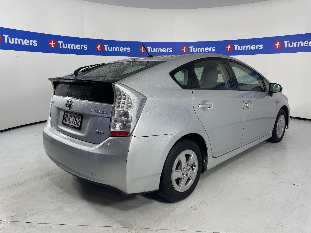 Photo '7' of Toyota Prius Photo '7' of Toyota Prius