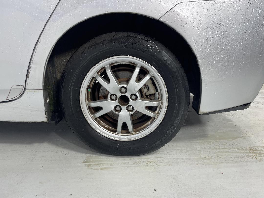 Photo '11' of Toyota Prius Photo '11' of Toyota Prius