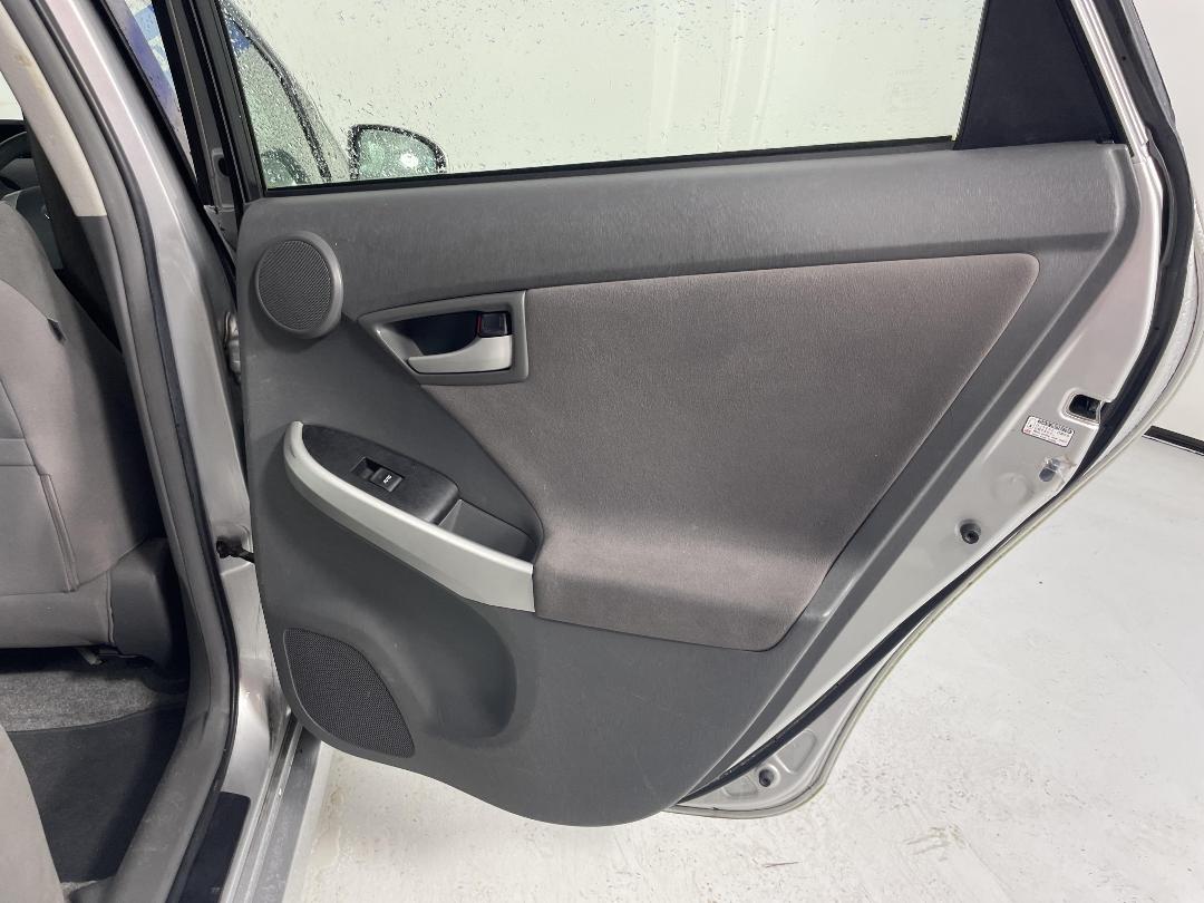 Photo '19' of Toyota Prius Photo '19' of Toyota Prius