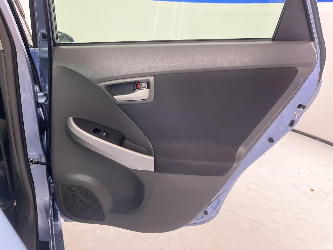 Photo '19' of Toyota Prius Photo '19' of Toyota Prius