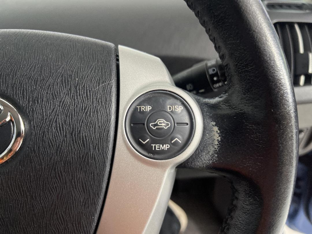 Photo '23' of Toyota Prius Photo '23' of Toyota Prius