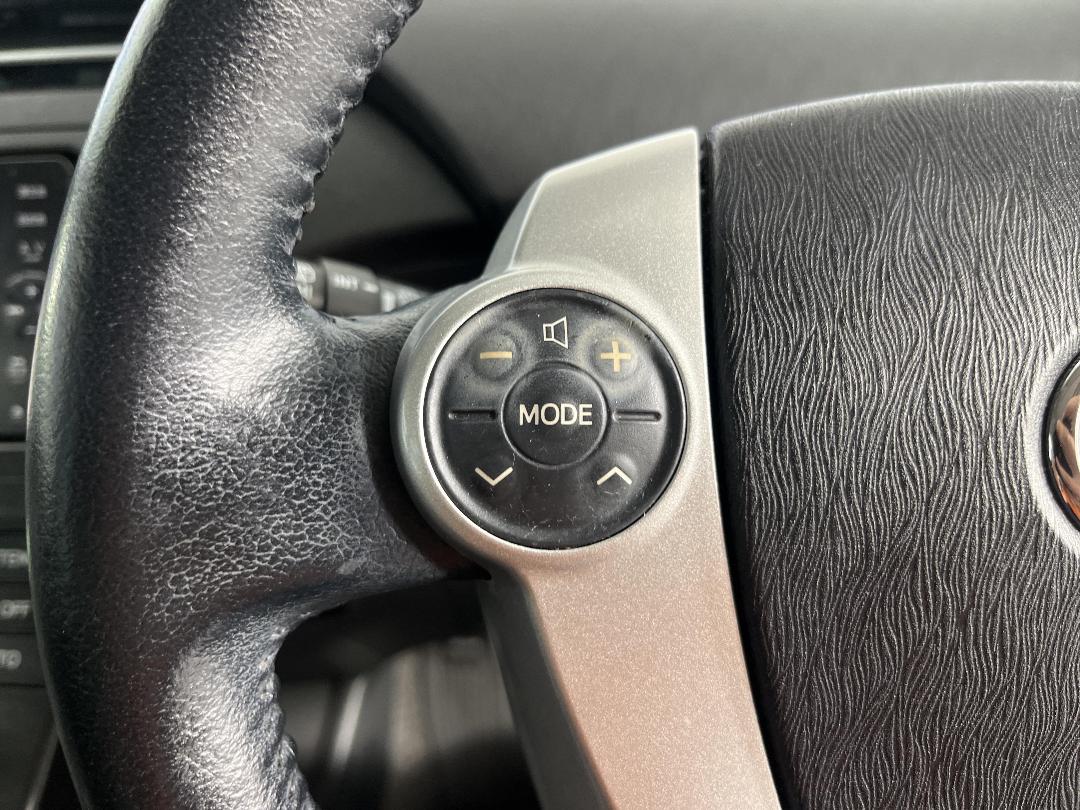 Photo '24' of Toyota Prius Photo '24' of Toyota Prius