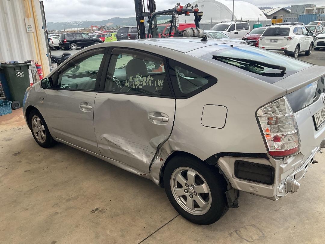 Photo '3' of Toyota Prius Photo '3' of Toyota Prius