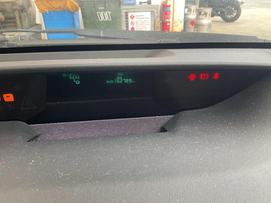 Photo '8' of Toyota Prius Photo '8' of Toyota Prius