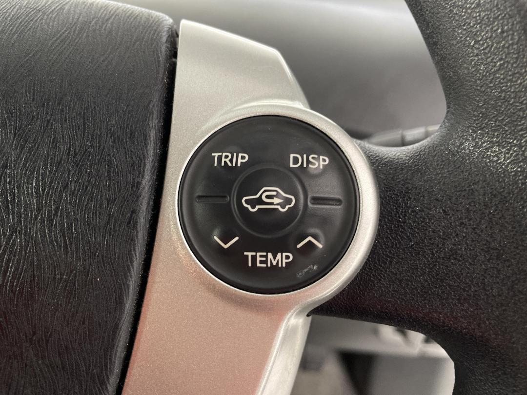 Photo '23' of Toyota Prius Photo '23' of Toyota Prius