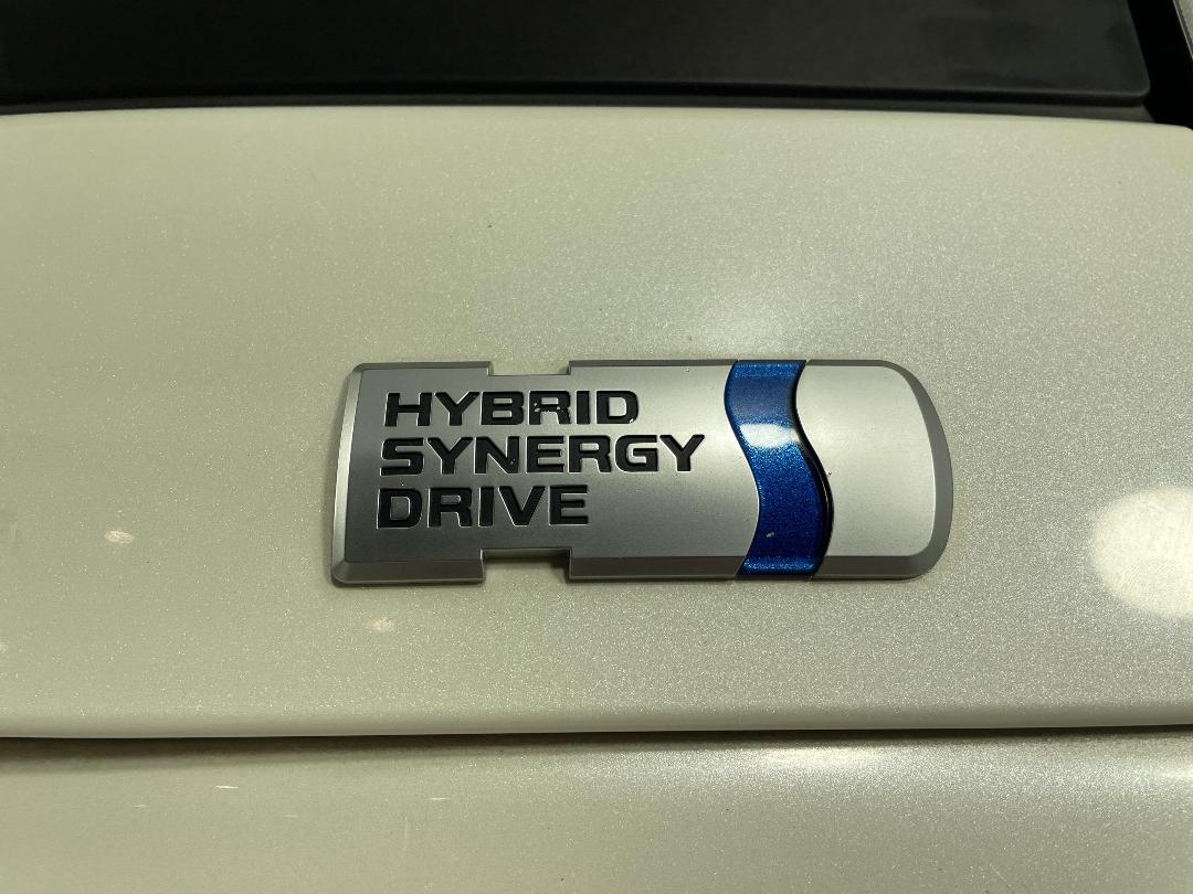 Photo '28' of Toyota Prius Photo '28' of Toyota Prius