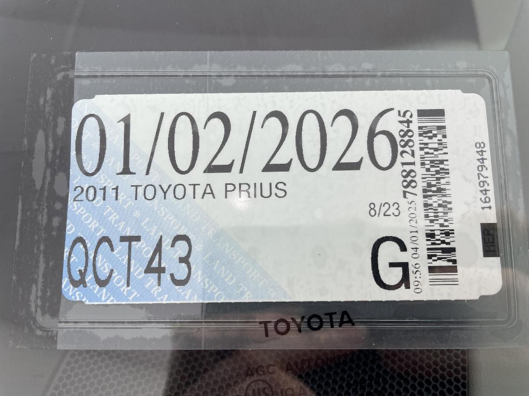 Photo '30' of Toyota Prius Photo '30' of Toyota Prius