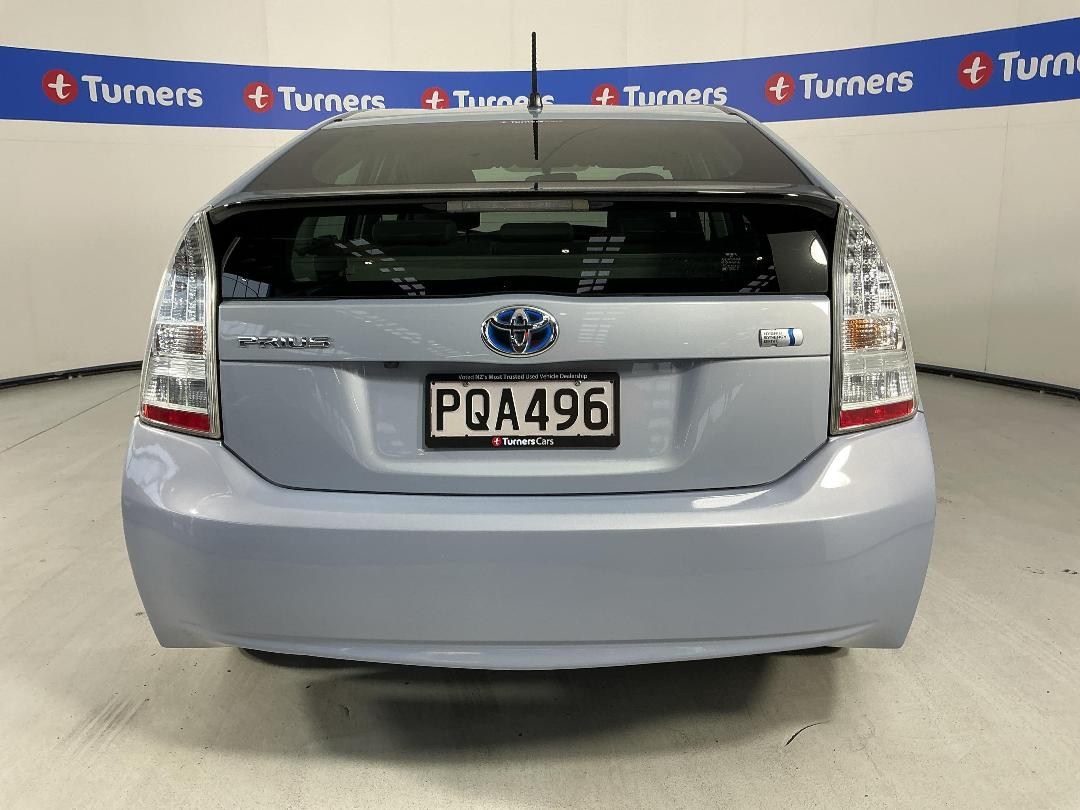 Photo '6' of Toyota Prius Photo '6' of Toyota Prius