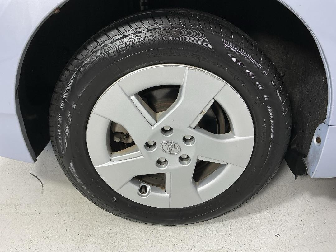 Photo '12' of Toyota Prius Photo '12' of Toyota Prius