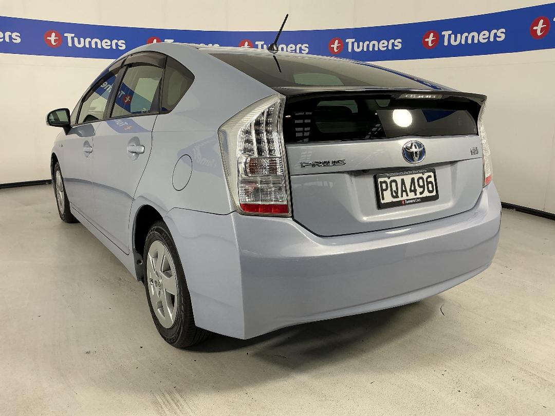 Photo '5' of Toyota Prius Photo '5' of Toyota Prius