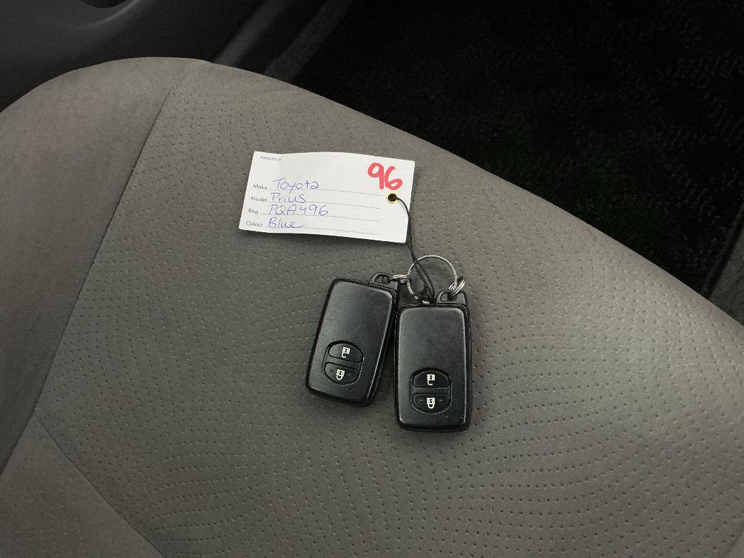 Photo '22' of Toyota Prius Photo '22' of Toyota Prius