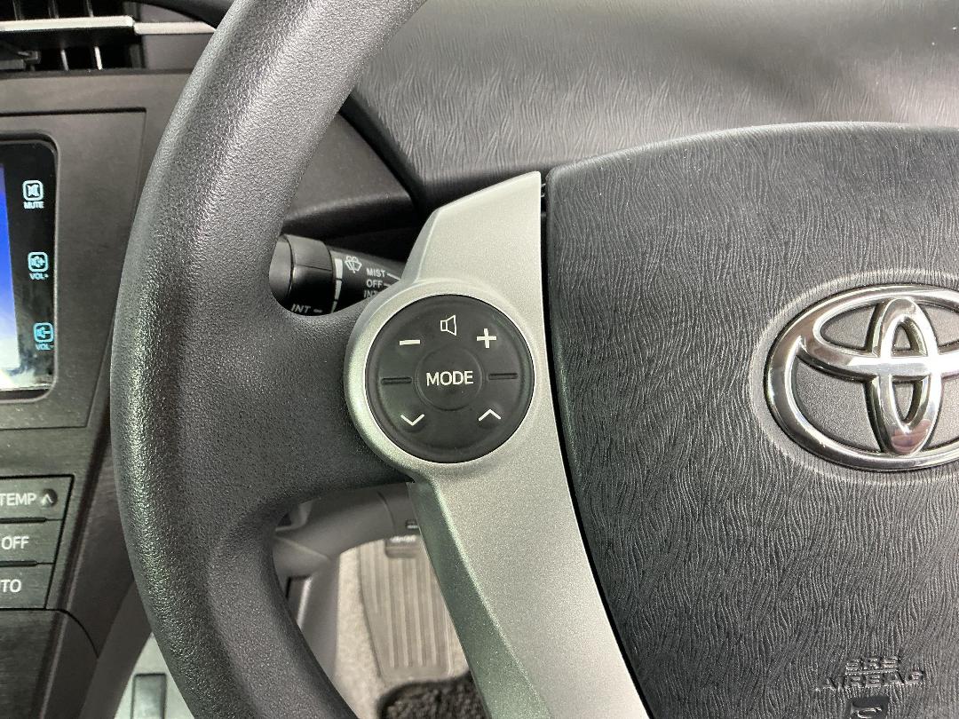 Photo '23' of Toyota Prius Photo '23' of Toyota Prius