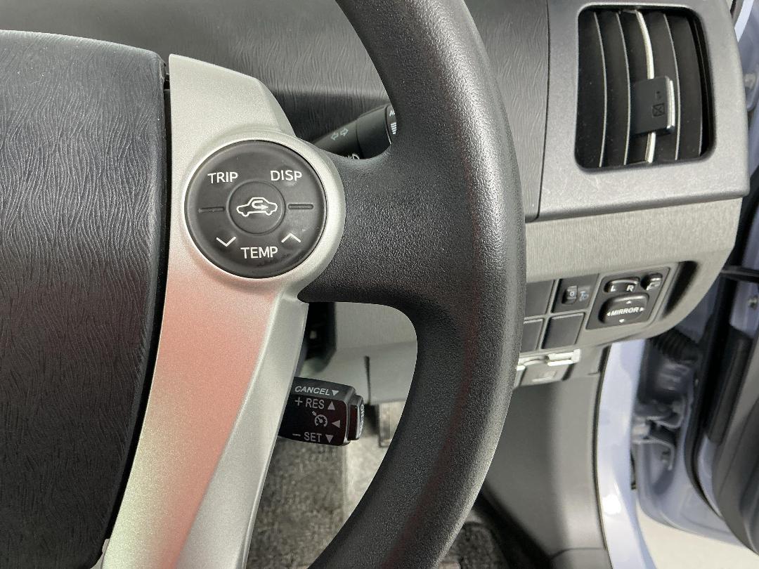 Photo '24' of Toyota Prius Photo '24' of Toyota Prius