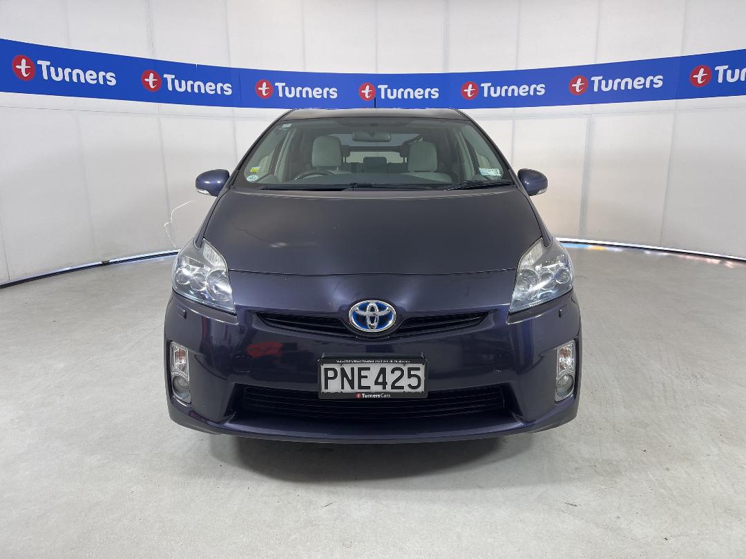 Photo '2' of Toyota Prius