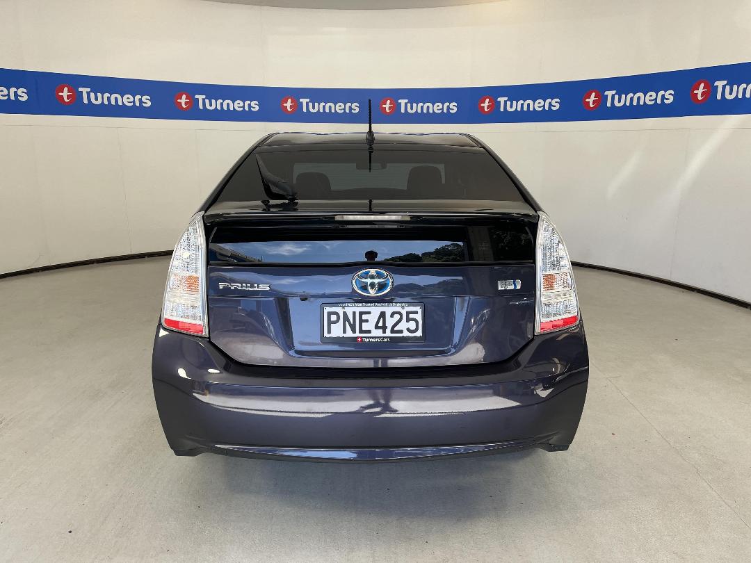 Photo '6' of Toyota Prius