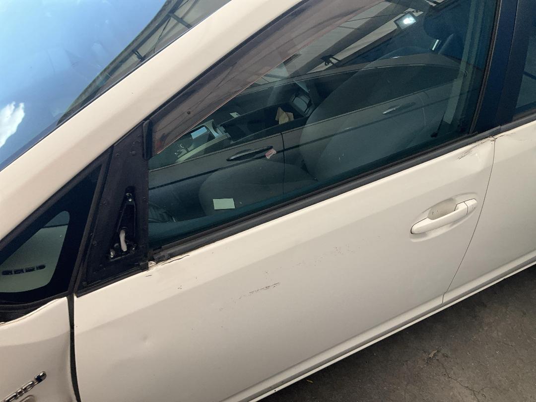 Photo '10' of Toyota Prius