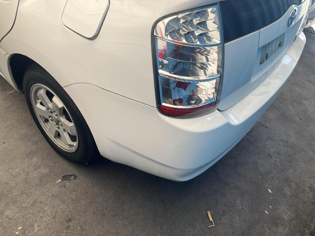 Photo '16' of Toyota Prius