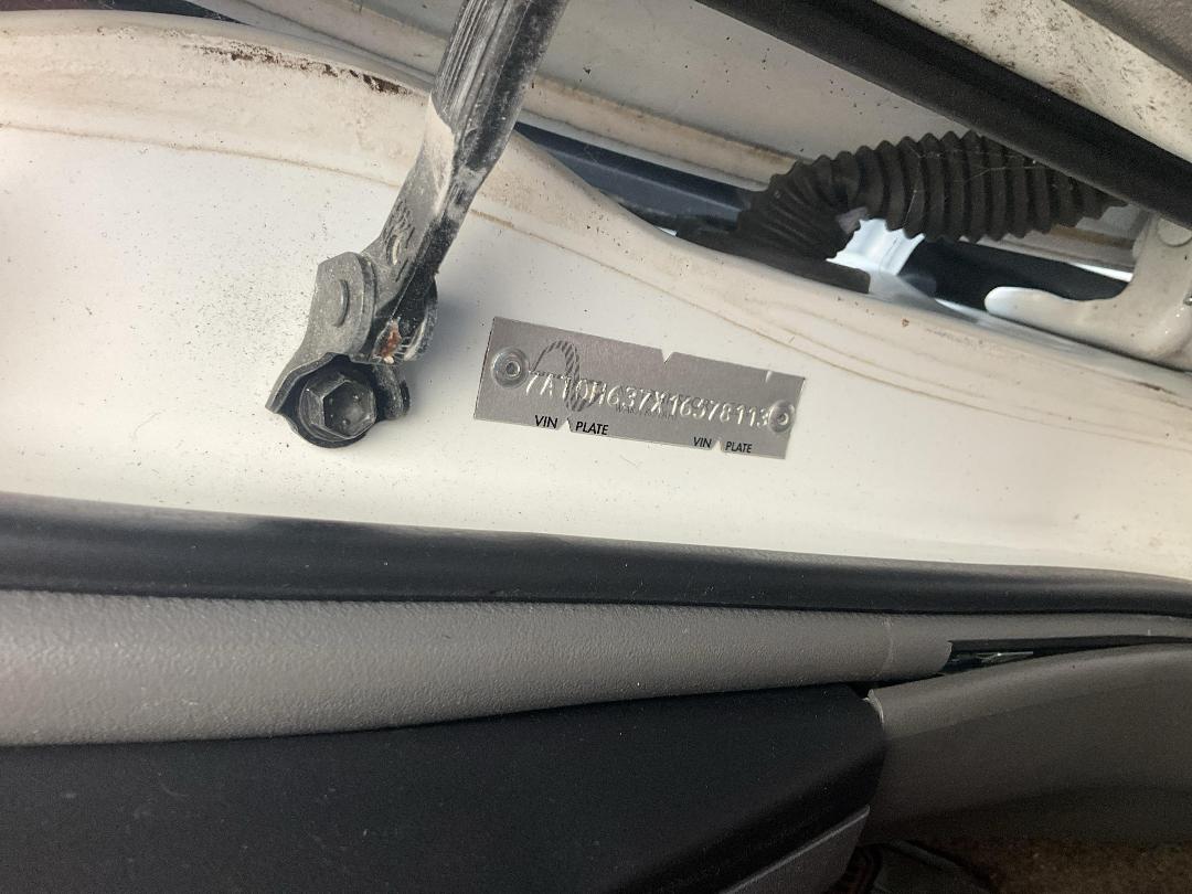 Photo '22' of Toyota Prius