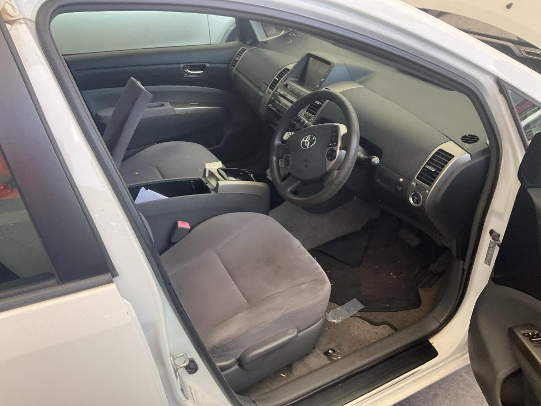 Photo '25' of Toyota Prius