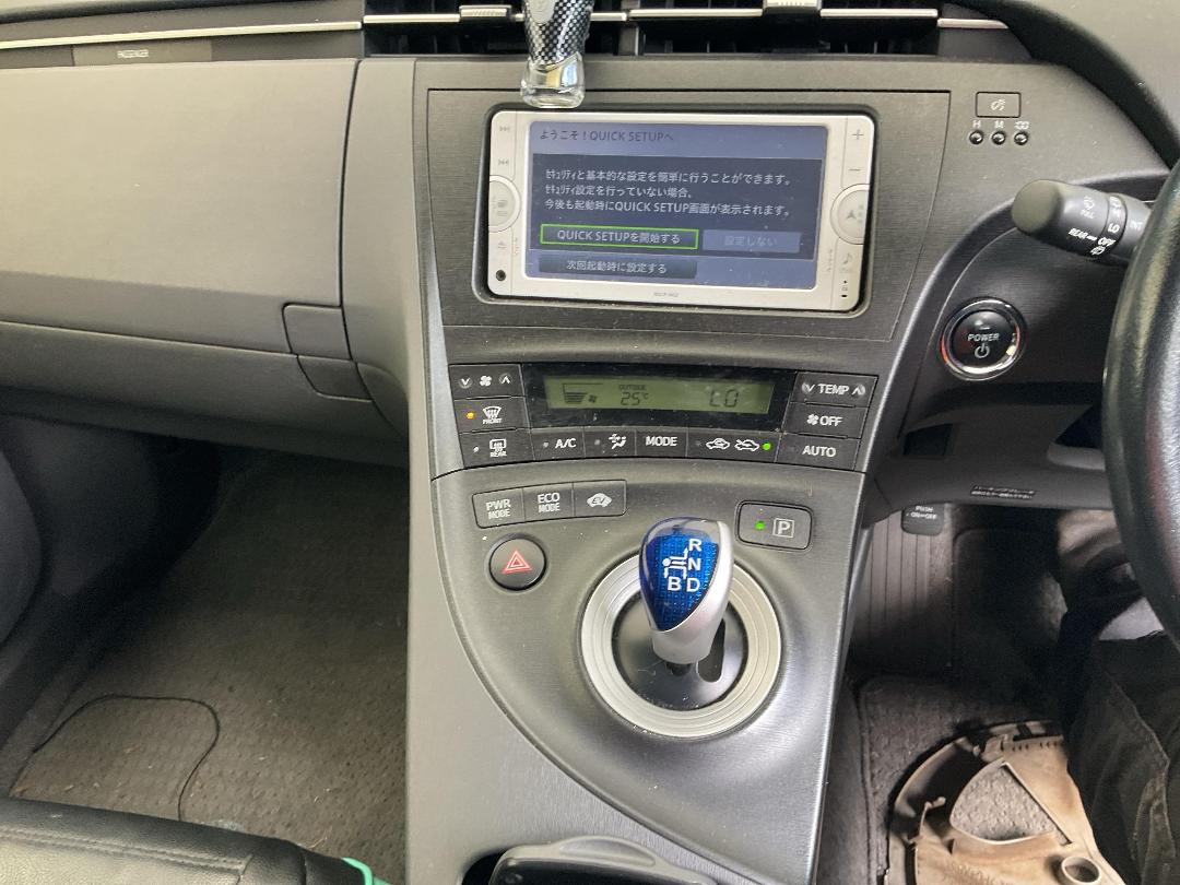 Photo '26' of Toyota Prius Hybrid