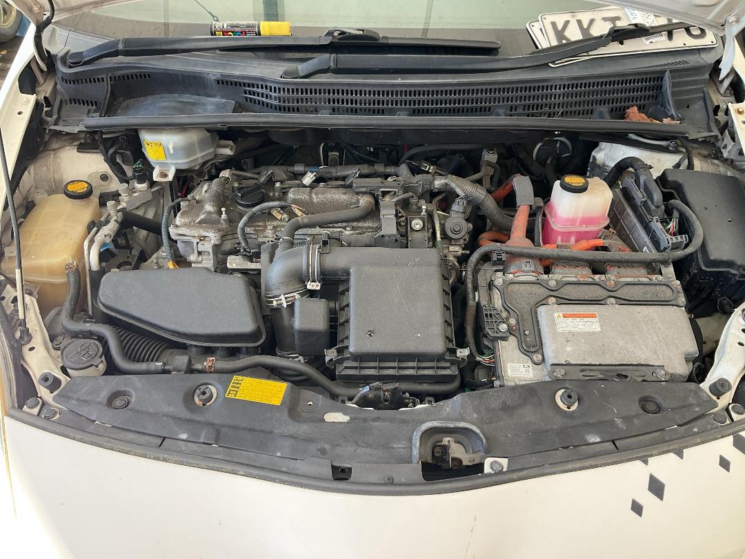 Photo '19' of Toyota Prius