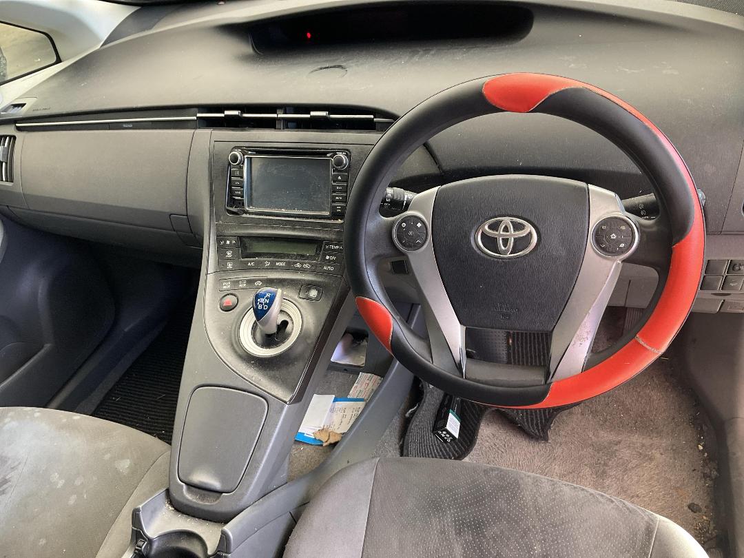 Photo '21' of Toyota Prius
