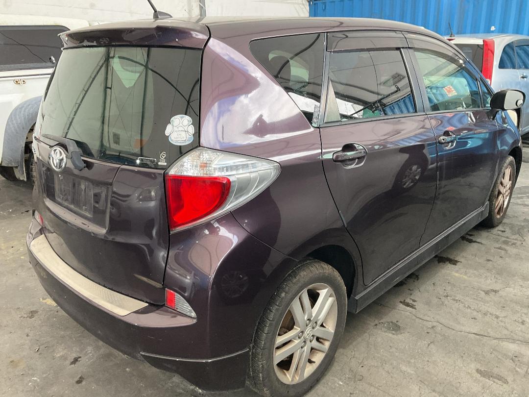 Photo '6' of Toyota Ractis Photo '6' of Toyota Ractis