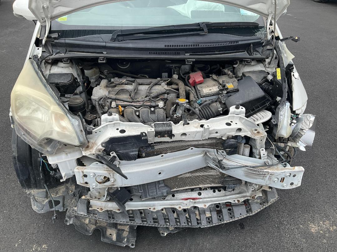 Photo '7' of Toyota Ractis Lepis Photo '7' of Toyota Ractis Lepis