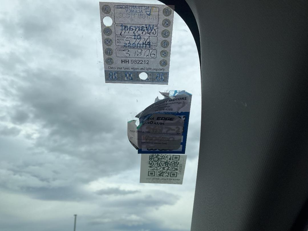 Photo '13' of Toyota Ractis Lepis Photo '13' of Toyota Ractis Lepis