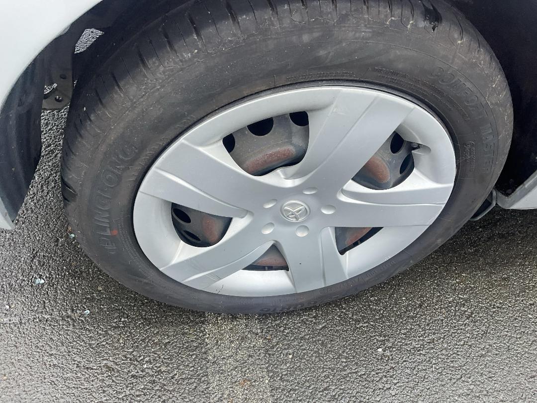 Photo '5' of Toyota Ractis Photo '5' of Toyota Ractis