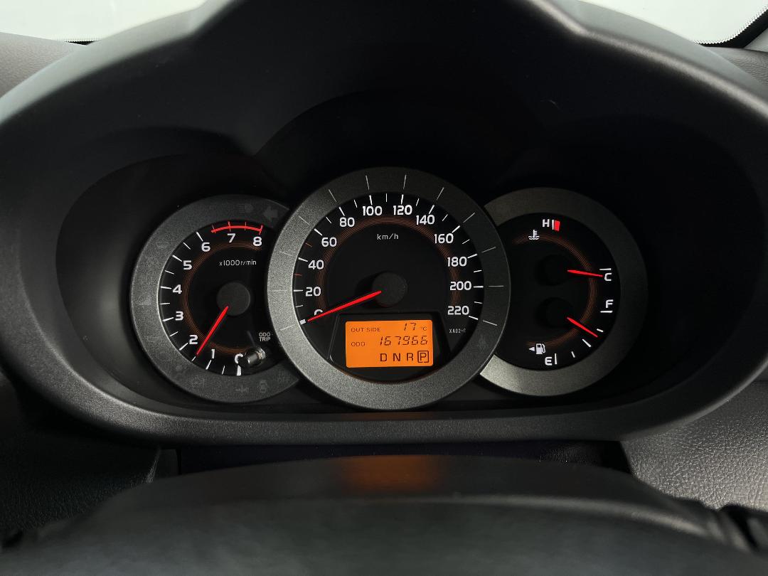 Photo '21' of Toyota Rav4 Photo '21' of Toyota Rav4