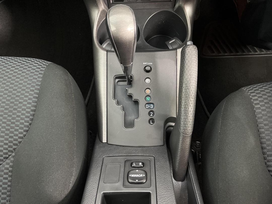 Photo '27' of Toyota Rav4 Photo '27' of Toyota Rav4