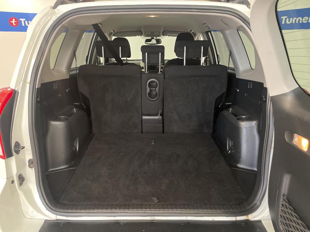 Photo '14' of Toyota Rav4 Photo '14' of Toyota Rav4