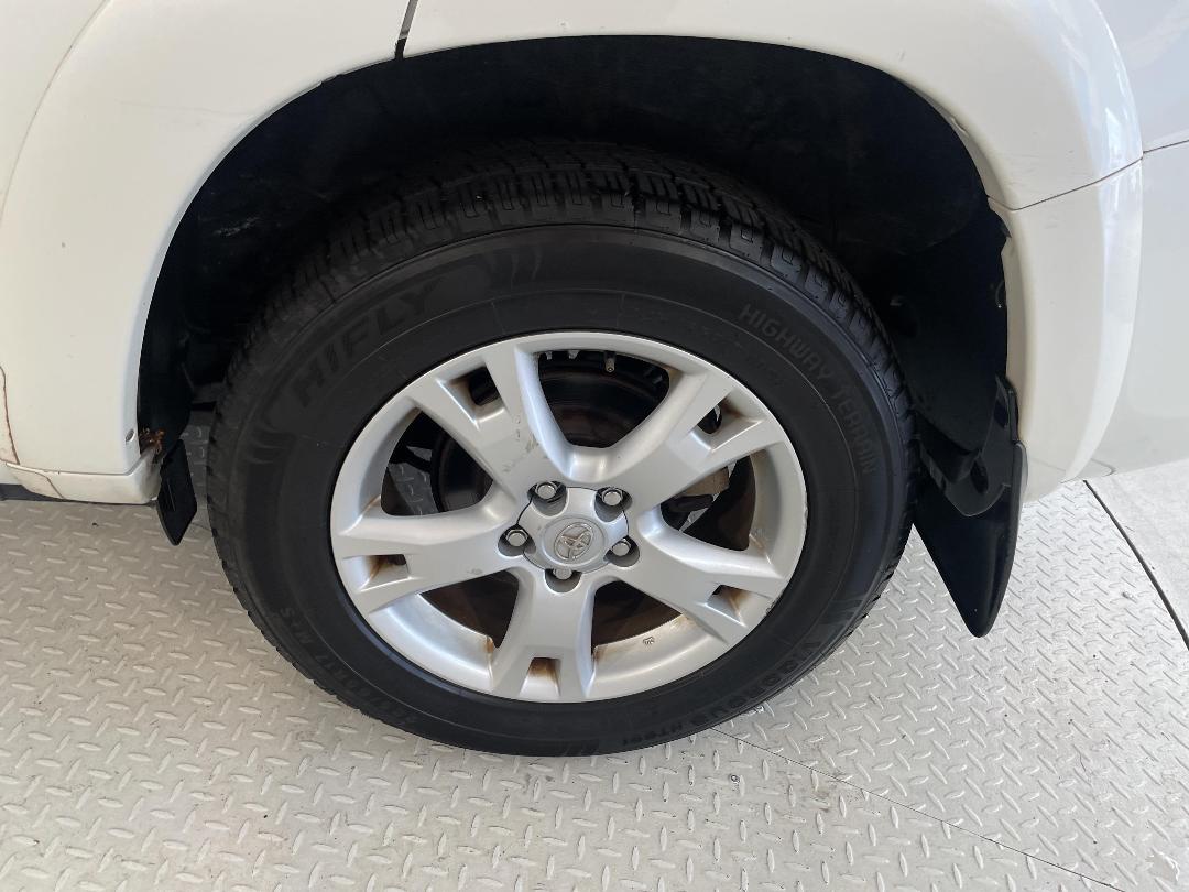 Photo '11' of Toyota Rav4 Photo '11' of Toyota Rav4