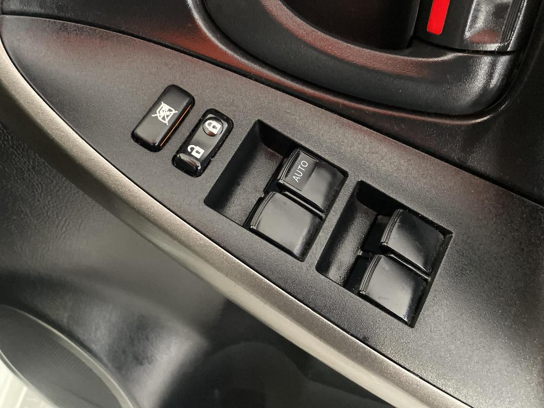 Photo '23' of Toyota Rav4 Photo '23' of Toyota Rav4