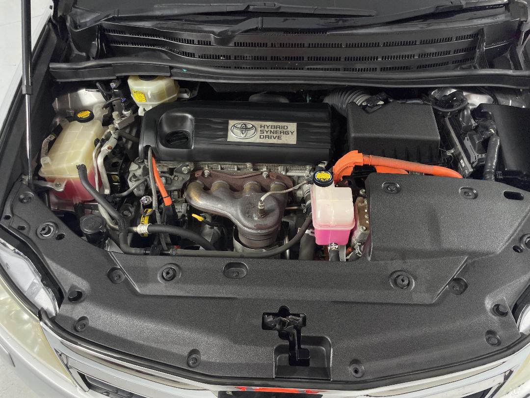 Photo '13' of Toyota SAI